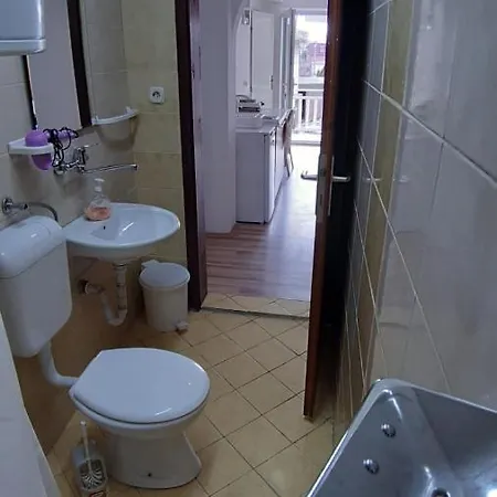 Guest house Tija *